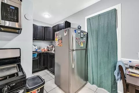 74-76 Clantoy St, Springfield, MA 01104 photo 13