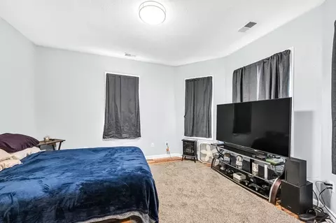 74-76 Clantoy St, Springfield, MA 01104 photo 14