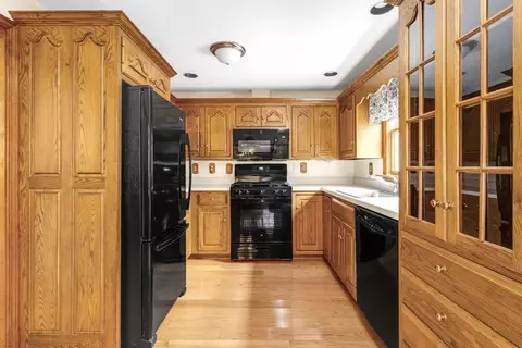 8 Rolling Ridge Rd, Franklin, MA 02038 photo 3
