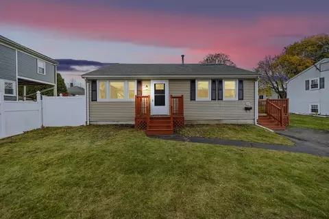 26 Olive St, Brockton, MA 02301