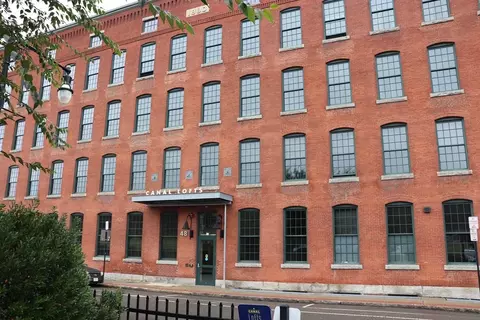 48 Water St #306, Worcester, MA 01604