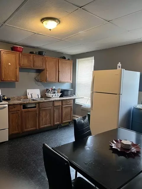 8 Ingalls St, Worcester, MA 01604 photo 17