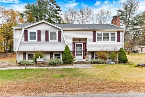12 Nason St, Bellingham, MA 02019