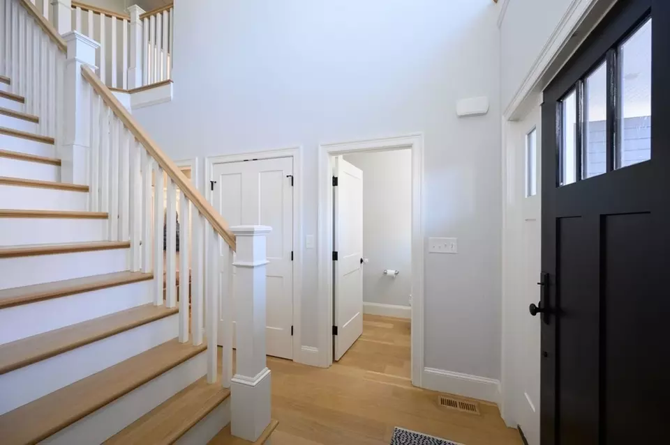  39 Rose St, Milton, MA 02186 photo 14