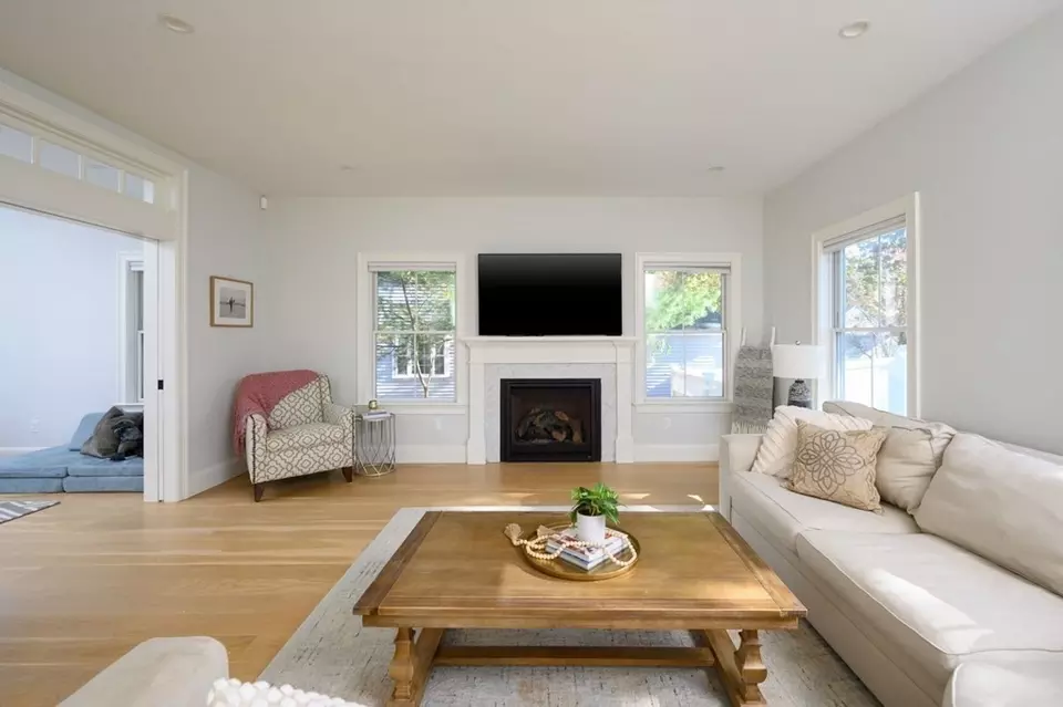  39 Rose St, Milton, MA 02186 photo 10
