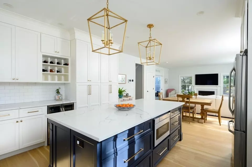  39 Rose St, Milton, MA 02186 photo 3
