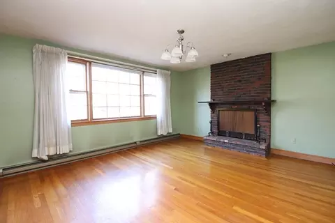 18 Pearl Rd, Saugus, MA 01906 photo 7