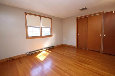 18 Pearl Rd, Saugus, MA 01906 photo 11