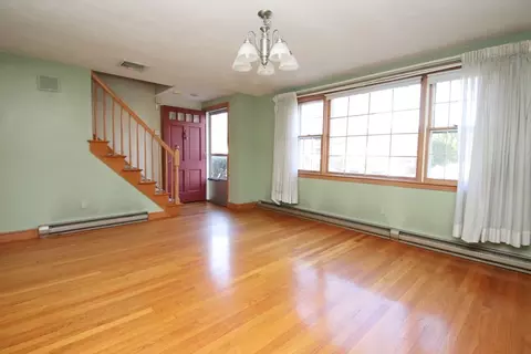18 Pearl Rd, Saugus, MA 01906 photo 9
