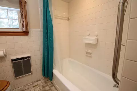 18 Pearl Rd, Saugus, MA 01906 photo 13