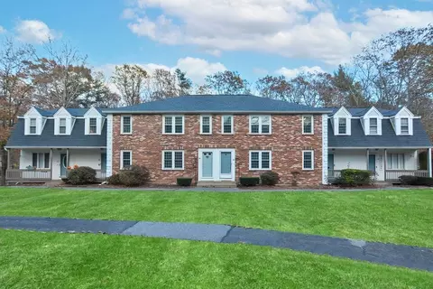 17 Colonial Dr #17, Norton, MA 02766