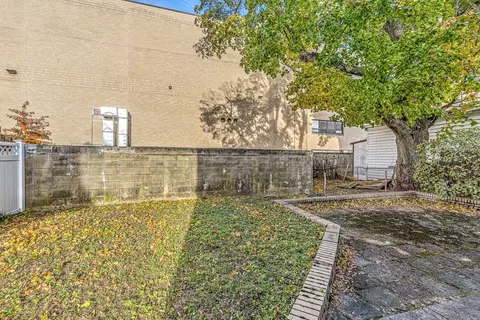 35 Pleasant St, Everett, MA 02149 photo 39