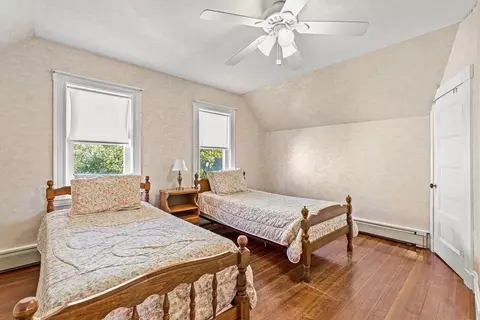 35 Pleasant St, Everett, MA 02149 photo 28