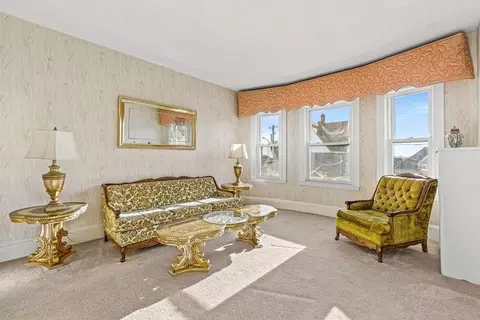 35 Pleasant St, Everett, MA 02149 photo 22