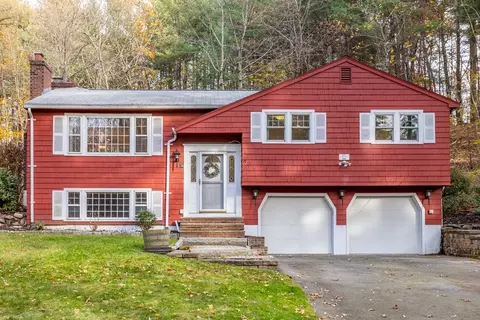 76 Providence Rd, Westford, MA 01886