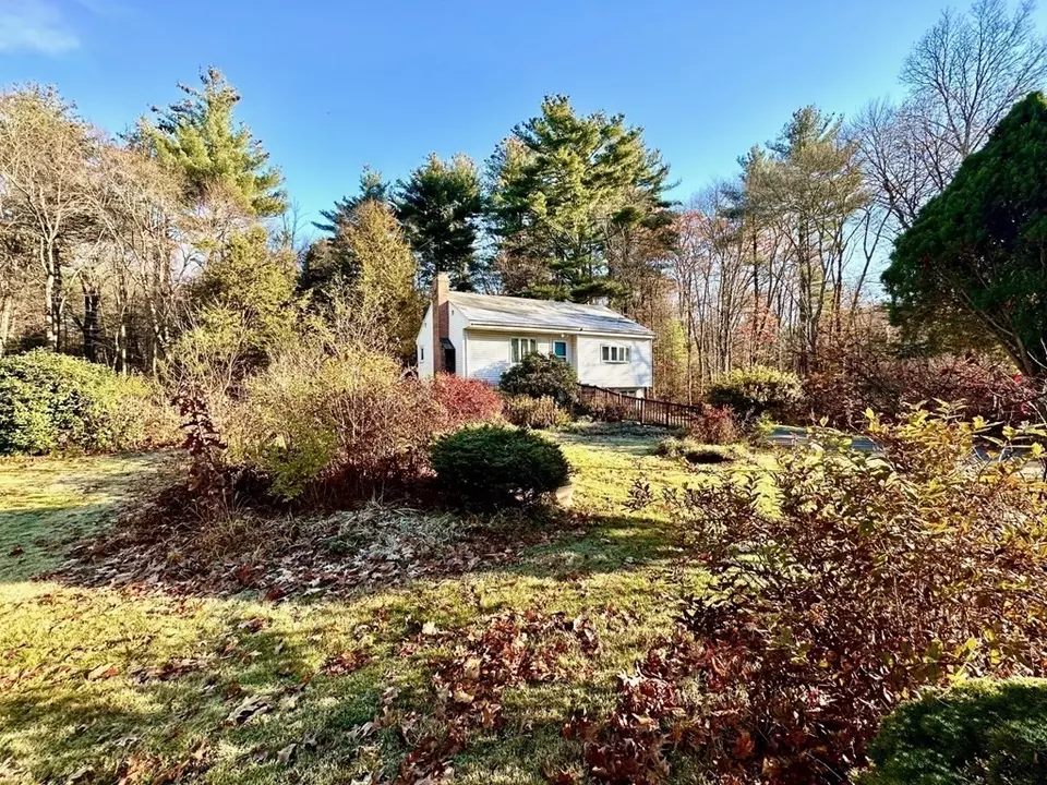 45 Southville Rd, Southborough, MA 01772 6 Photos Movoto