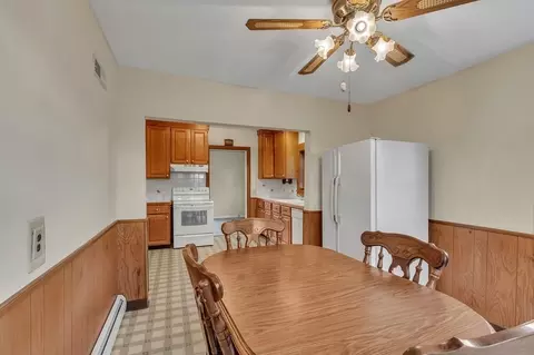 77 Norman St, Chicopee, MA 01013 photo 14