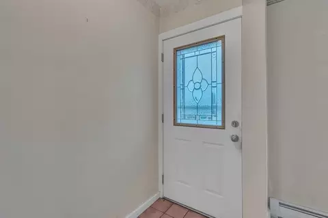 77 Norman St, Chicopee, MA 01013 photo 7