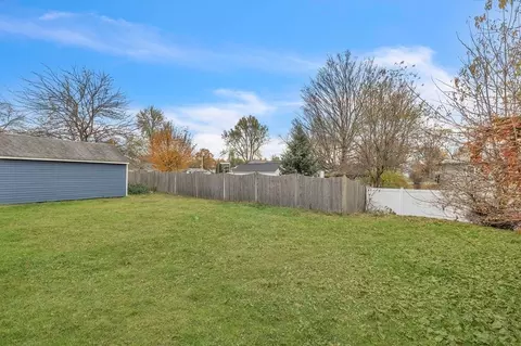 77 Norman St, Chicopee, MA 01013 photo 34
