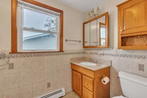 77 Norman St, Chicopee, MA 01013 photo 29
