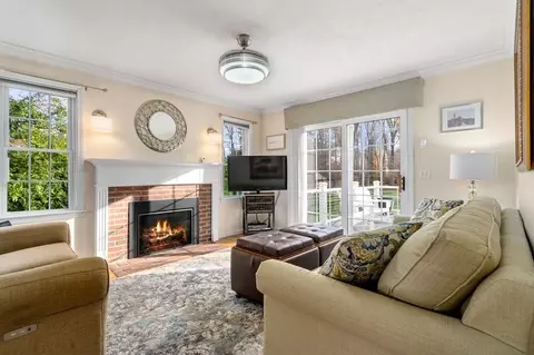 17 Adley Dr, Abington, MA 02351