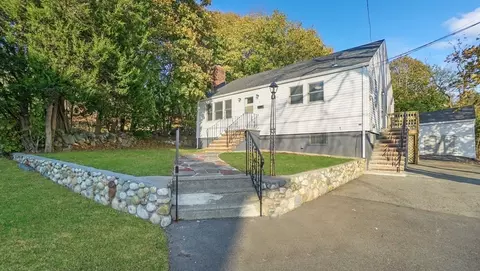 5 Atlantic Ave, Saugus, MA 01906