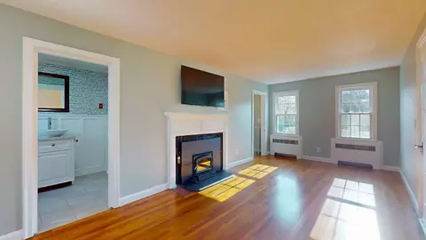 1329 Pleasant St, Worcester, MA 01602 photo 12