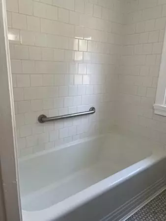 1329 Pleasant St, Worcester, MA 01602 photo 34