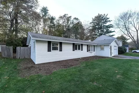 7 Philip Rd, Framingham, MA 01701 photo 2