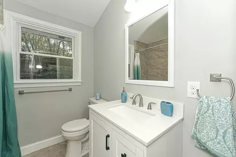 7 Philip Rd, Framingham, MA 01701 photo 24