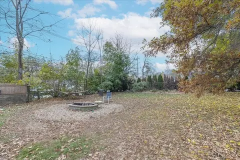 176 Locust St, Danvers, MA 01923 photo 29