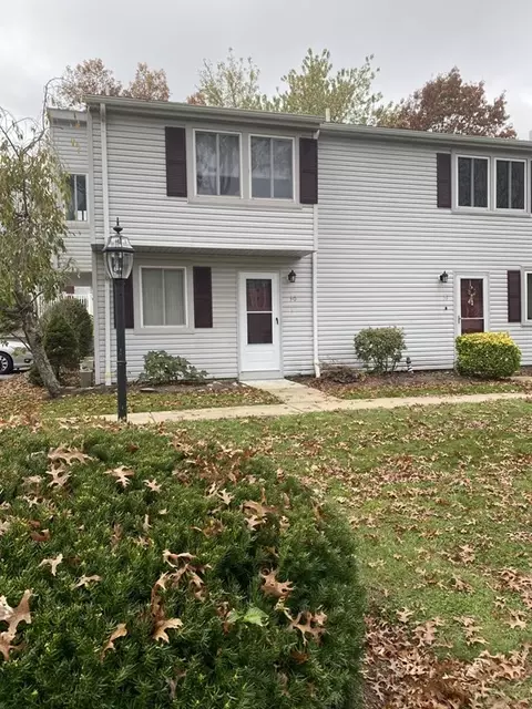 168 Hart #30, Taunton, MA 02780