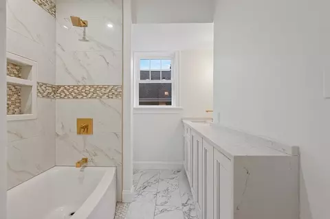 9 Norrback Ave, Worcester, MA 01606 photo 6