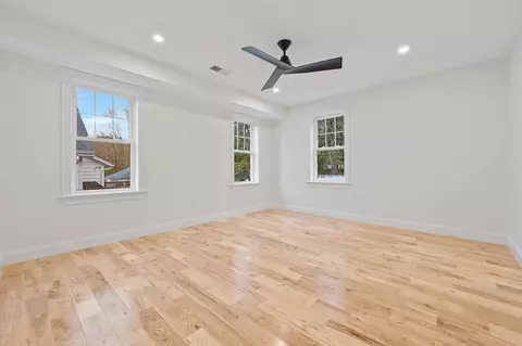 9 Norrback Ave, Worcester, MA 01606 photo 4