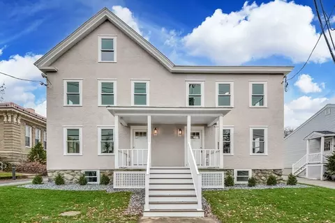 1264 Main St #1, Concord, MA 01742