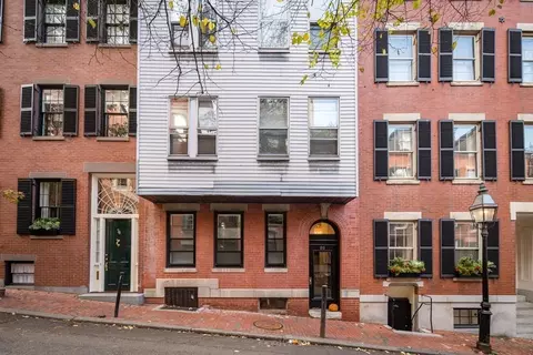 80 Revere St #6, Boston, MA 02114