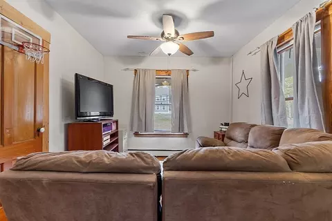 692 Main St, Ashby, MA 01431 photo 17