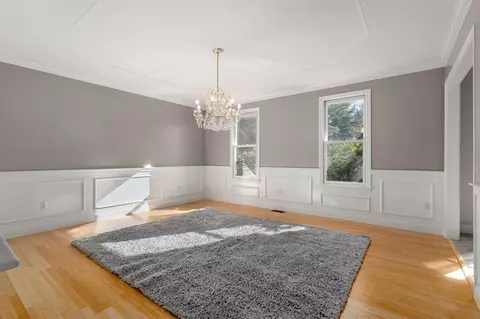1091 High St, Dedham, MA 02026 photo 5