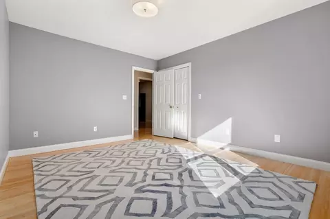 1091 High St, Dedham, MA 02026 photo 18