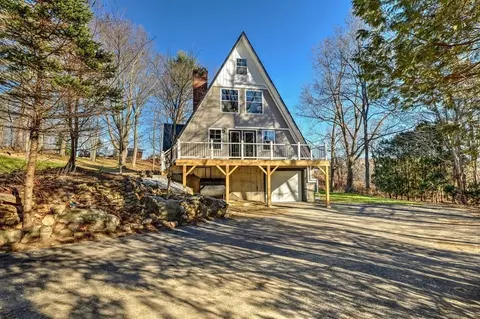 150 Paxton Rd, Spencer, MA 01562
