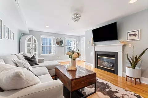 57 Bartlett #5, Boston, MA 02129