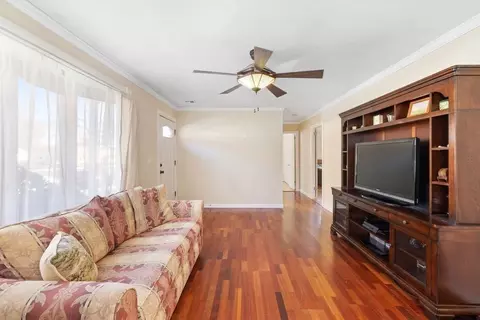1497 President Ave, Fall River, MA 02720 photo 9