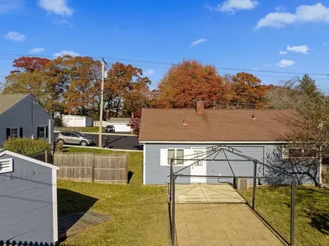 1497 President Ave, Fall River, MA 02720 photo 19