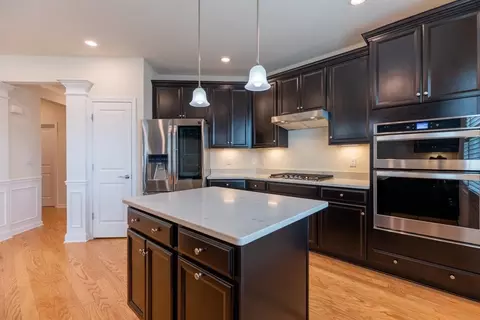 120 University Ave #2106, Westwood, MA 02090