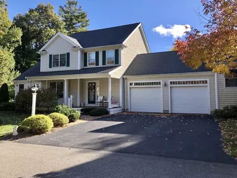 16 Harborlight Cir #16, Plymouth, MA 02360