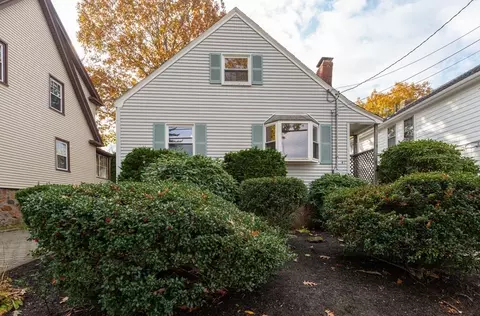 41 Bates Rd, Swampscott, MA 01907