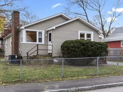 84 Division St, Brockton, MA 02301