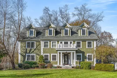 56 Church St, West Newbury, MA 01985