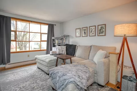 20 Roath St, Worcester, MA 01604 photo 3