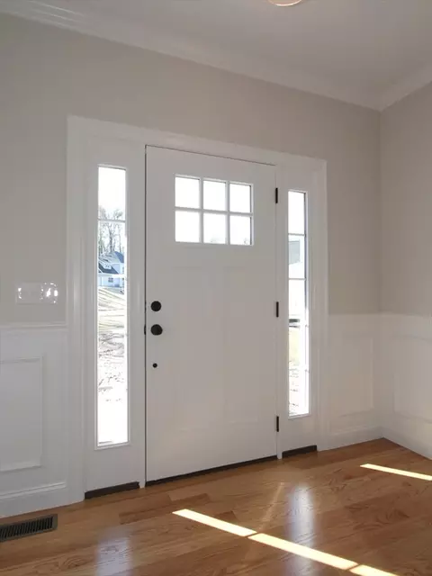 348 Salisbury St, Worcester, MA 01609 photo 12